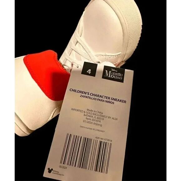 Disney Minnie Mouse Character Sneakers - Picture 8 of 11